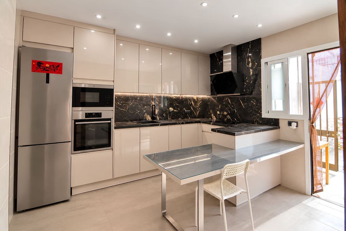 3 soverom Villa til salgs i Fuengirola med garasje - € 598 000 (Ref: 10140766)