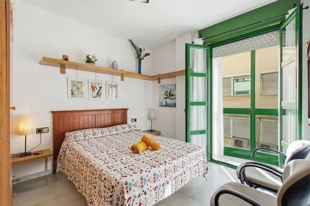 1 chambre Appartement à vendre à Ensanche Centro, Malaga ville - 395 000 € (Ref: 10140773)