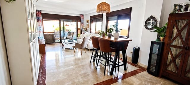 2 slaapkamer Appartement te koop in Buenas Noches, Estepona met zwembad garage - € 445.000 (Ref: 10140787)