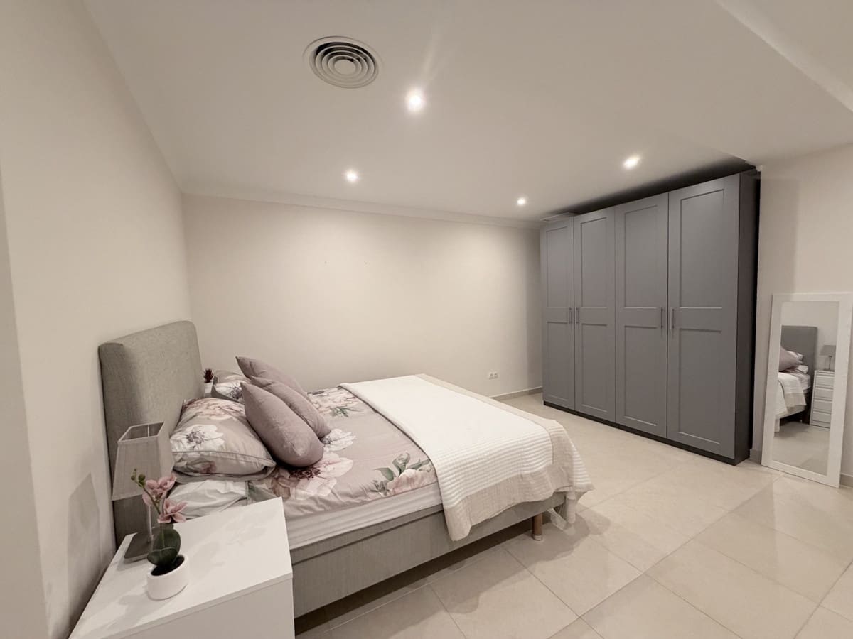 9 sypialnia Willa na sprzedaż w Mijas Costa z basenem garażem - 2 495 000 € (Ref: 10140810)