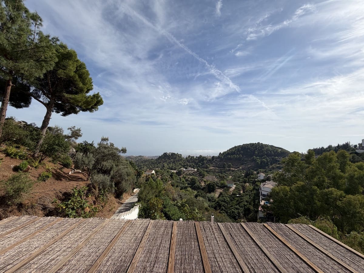 9 sypialnia Willa na sprzedaż w Mijas Costa z basenem garażem - 2 495 000 € (Ref: 10140810)