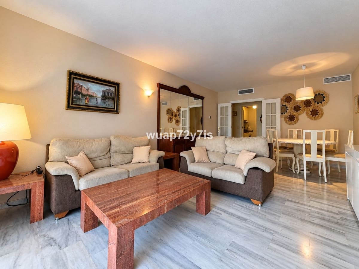 Apartamento de 3 habitaciones en Costalita en venta con piscina - 425.000 € (Ref: 10140812)