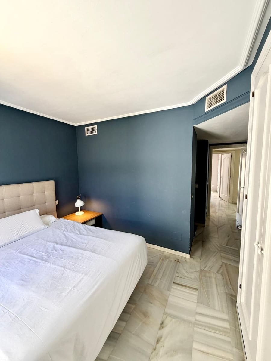 3 bedroom Apartment for sale in Bel-Air with pool garage - € 495,000 (Ref: 10140826)