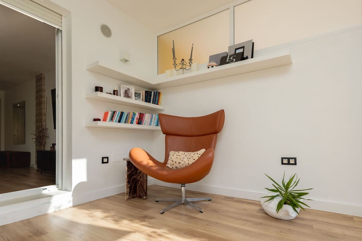 Apartamento de 2 habitaciones en El Paraiso en venta con piscina garaje - 495.000 € (Ref: 10140828)