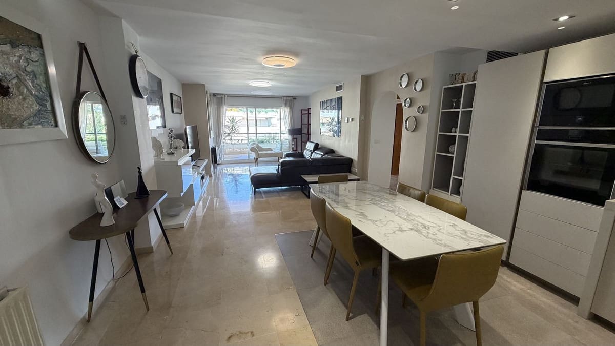 3 soverom Leilighet til salgs i Guadalmina med svømmebasseng garasje - € 498 000 (Ref: 10140831)