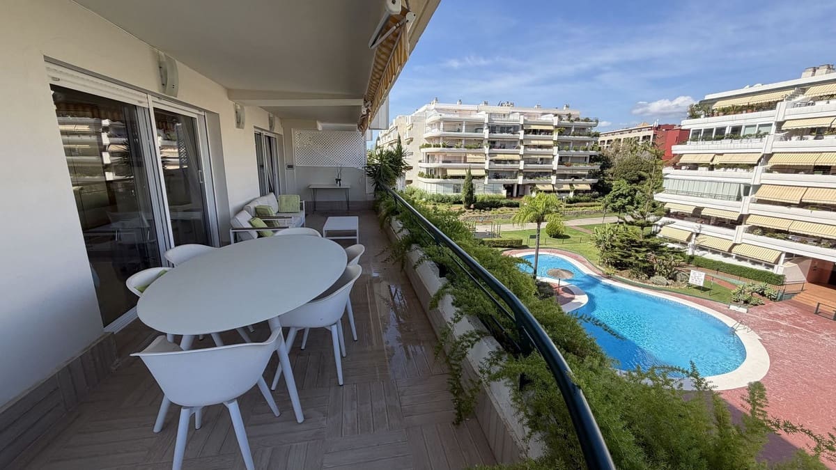 3 soverom Leilighet til salgs i Guadalmina med svømmebasseng garasje - € 498 000 (Ref: 10140831)