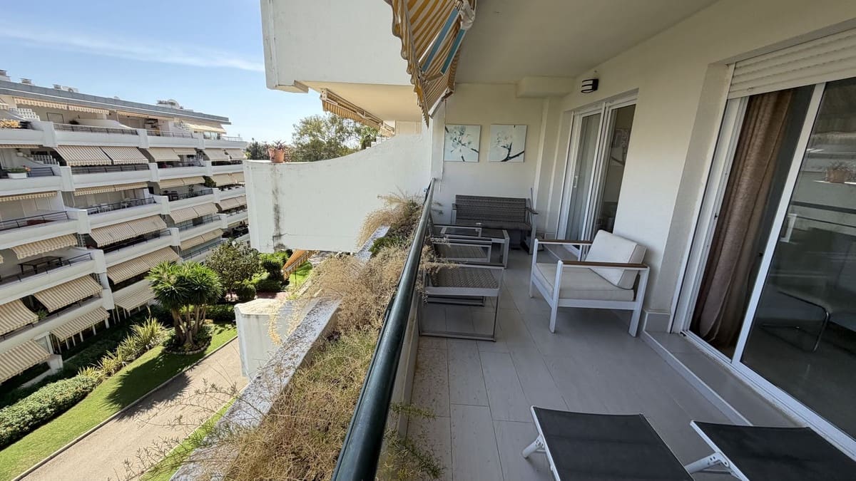 3 soverom Leilighet til salgs i Guadalmina med svømmebasseng garasje - € 498 000 (Ref: 10140831)