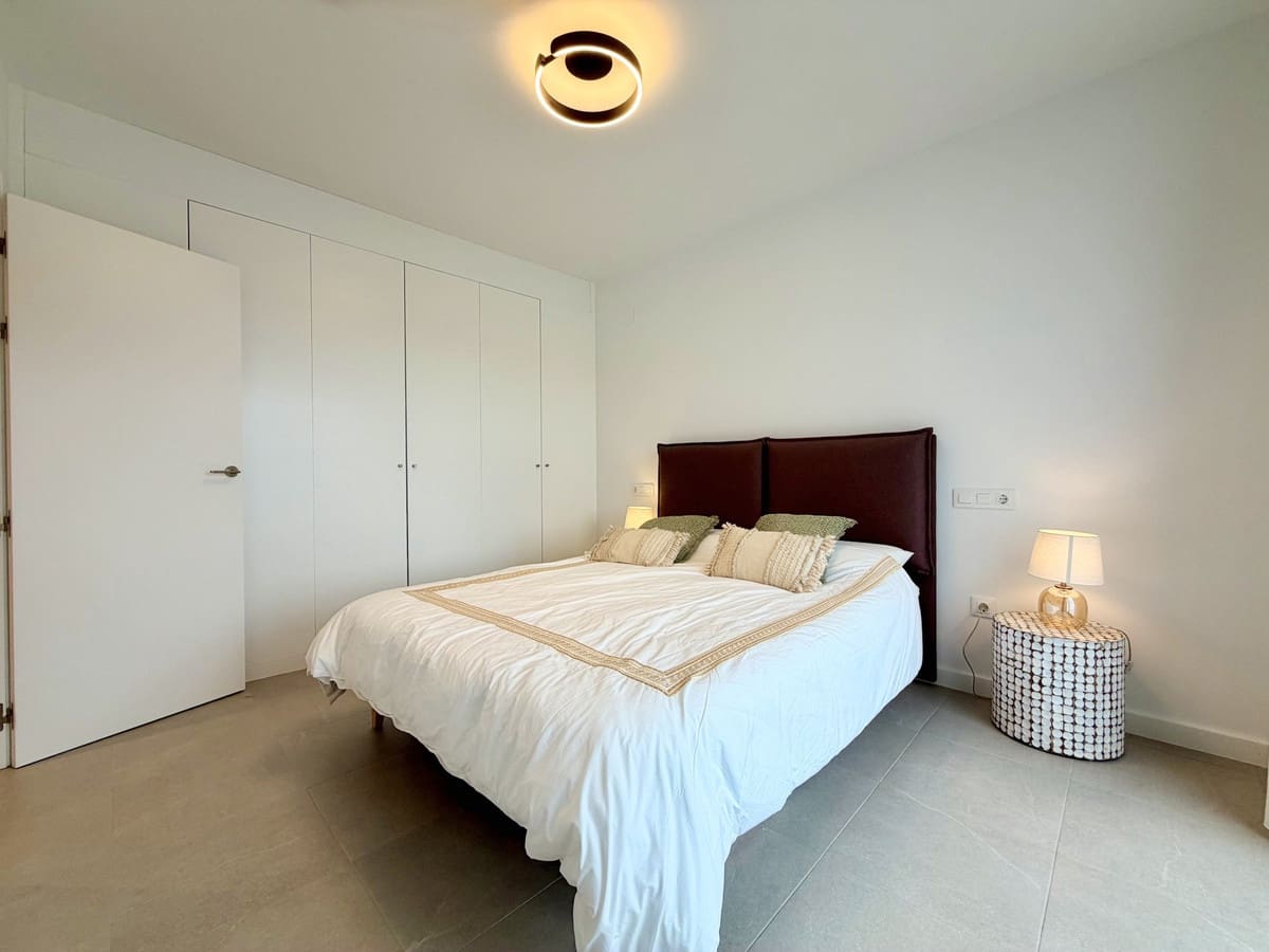 3 soveværelse Lejlighed til salg i Casares med swimmingpool garage - € 495.000 (Ref: 10140901)