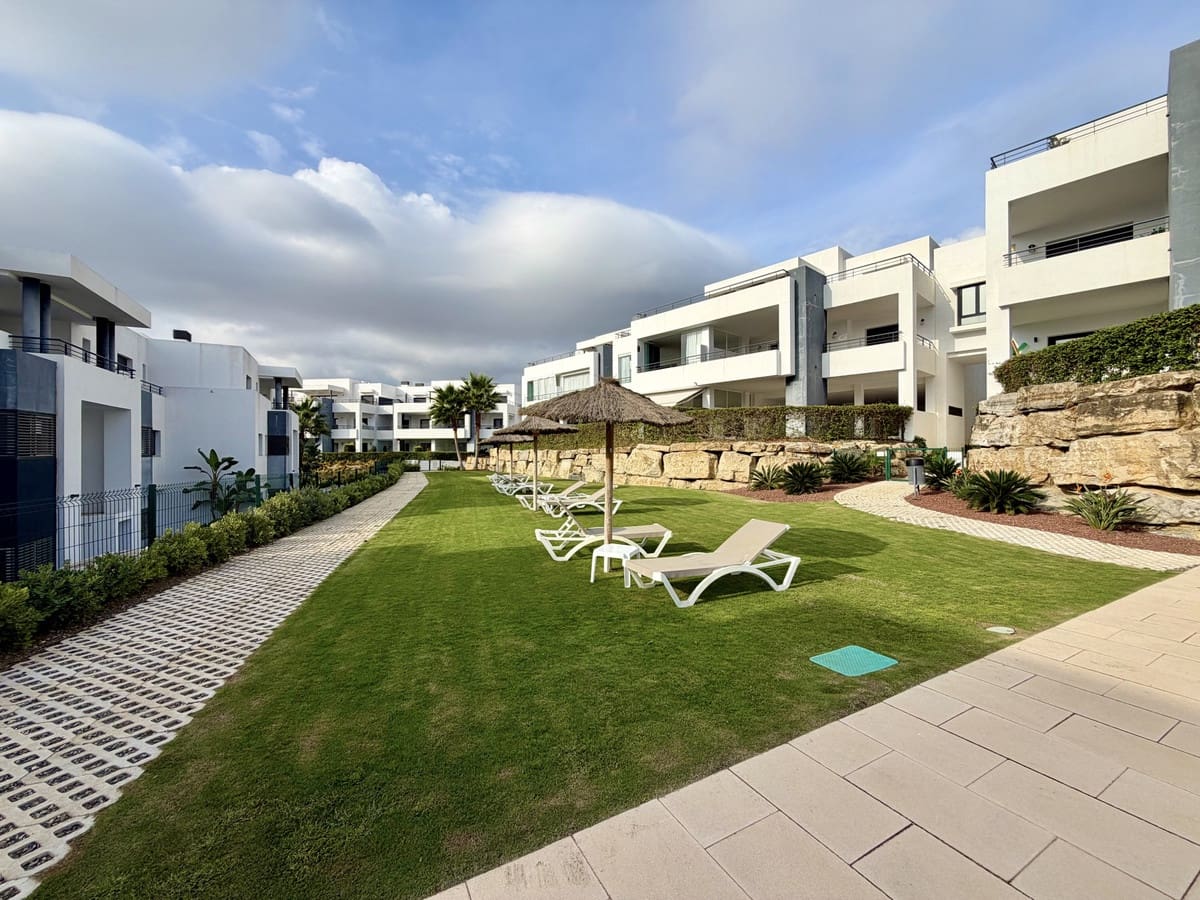 3 soveværelse Lejlighed til salg i Casares med swimmingpool garage - € 495.000 (Ref: 10140901)