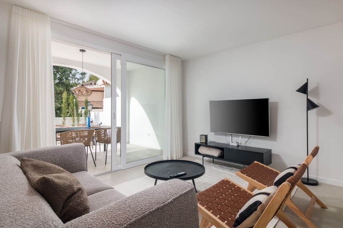 2 slaapkamer Villa te koop in Istan met zwembad - € 450.000 (Ref: 10140902)