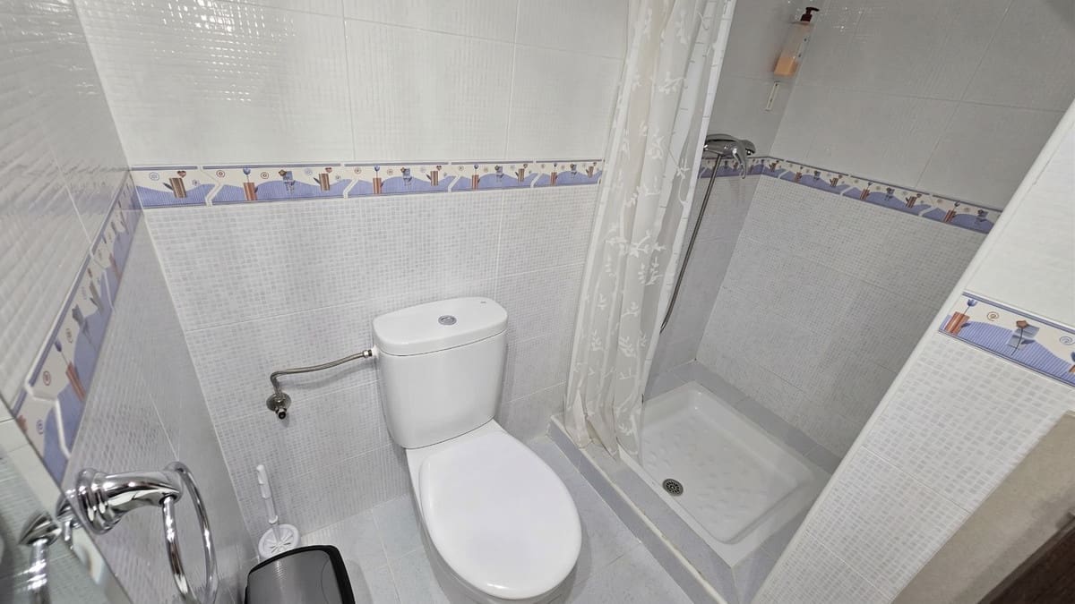 3 bedroom Apartment for sale in Torremolinos with pool garage - € 380,000 (Ref: 10140904)