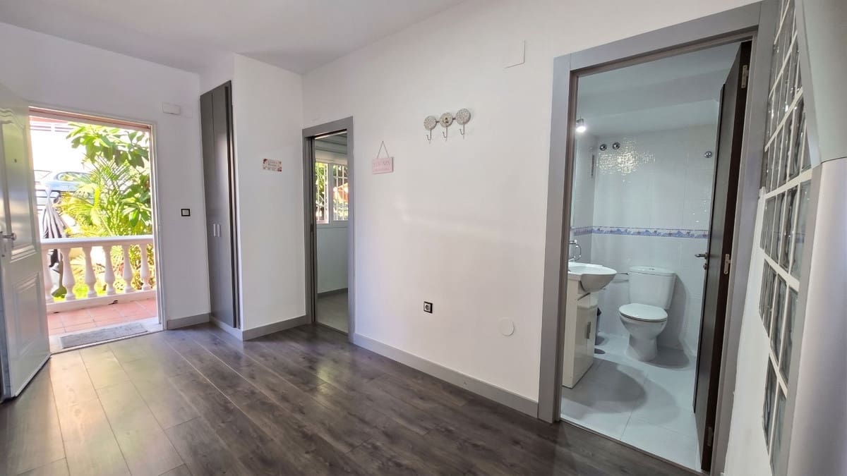 3 bedroom Apartment for sale in Torremolinos with pool garage - € 380,000 (Ref: 10140904)