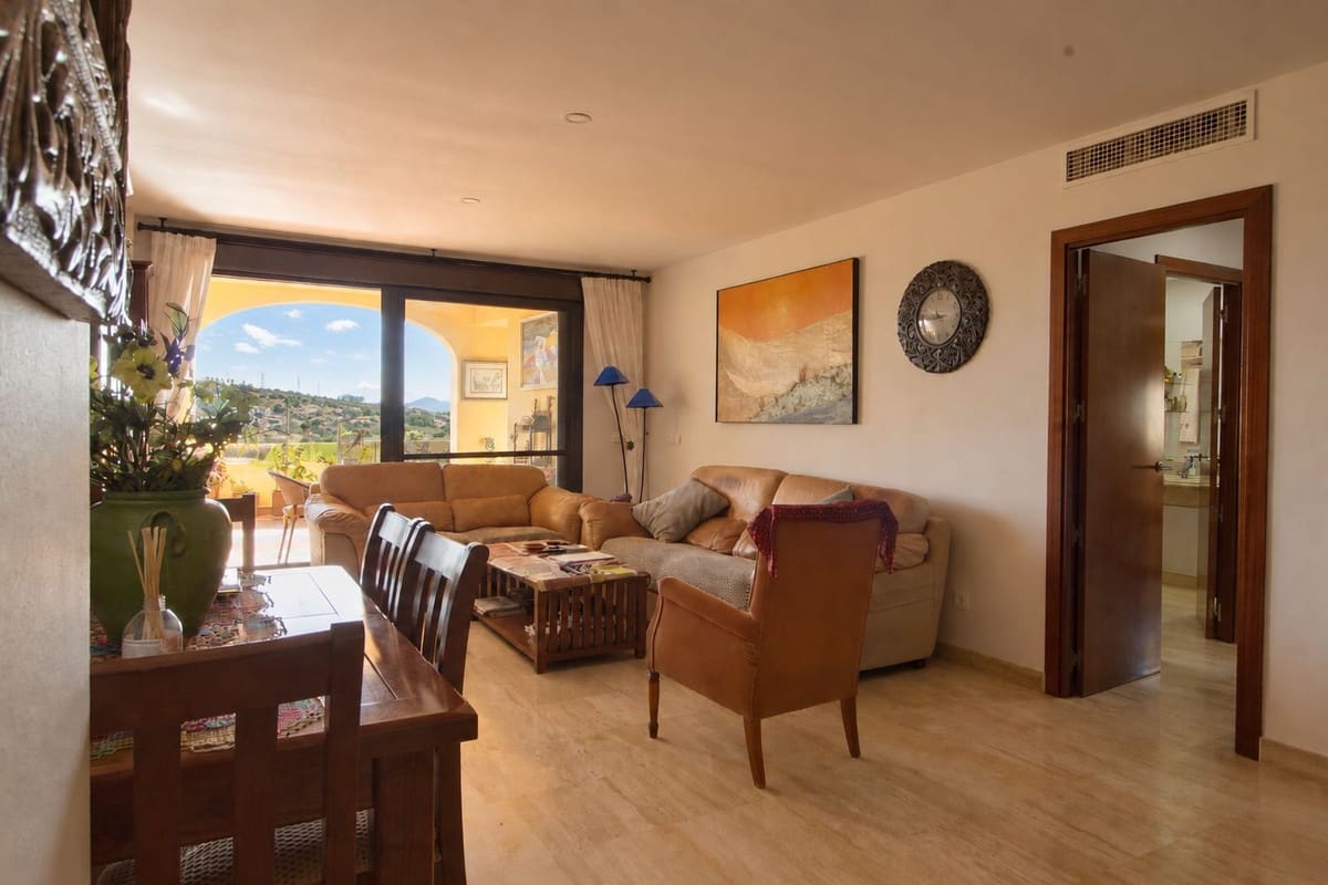 3 soverom Leilighet til salgs i Estepona med svømmebasseng garasje - € 487 000 (Ref: 10140905)