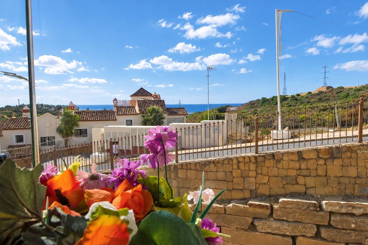 3 soverom Leilighet til salgs i Estepona med svømmebasseng garasje - € 487 000 (Ref: 10140905)