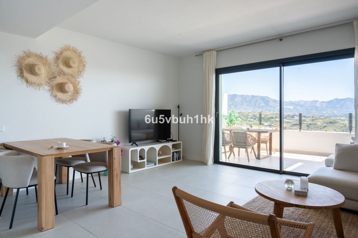 2 soverom Leilighet til salgs i Mijas med svømmebasseng garasje - € 449 000 (Ref: 10140913)