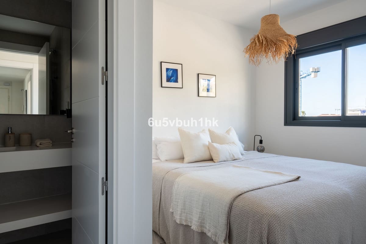 2 soverom Leilighet til salgs i Mijas med svømmebasseng garasje - € 449 000 (Ref: 10140913)