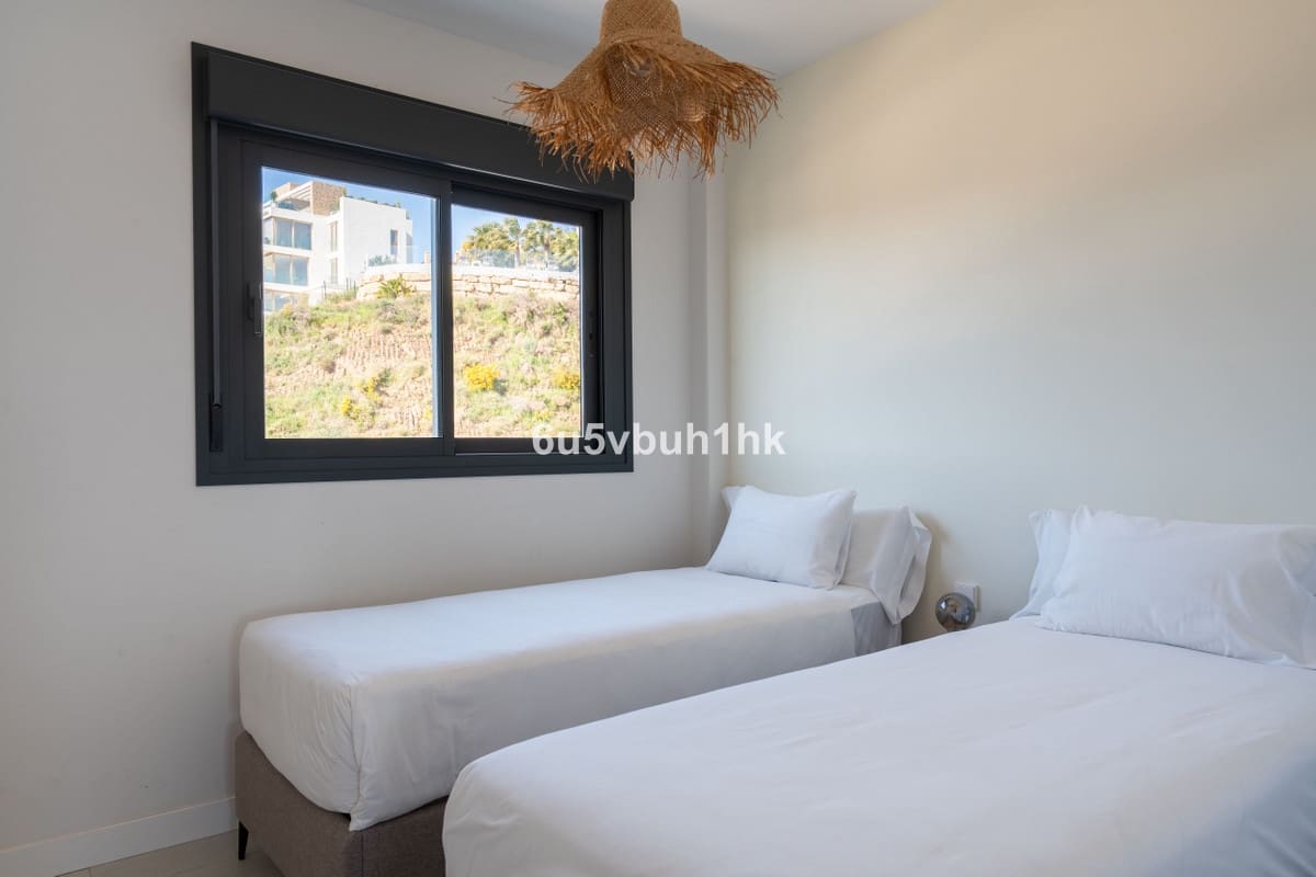 2 soverom Leilighet til salgs i Mijas med svømmebasseng garasje - € 449 000 (Ref: 10140913)