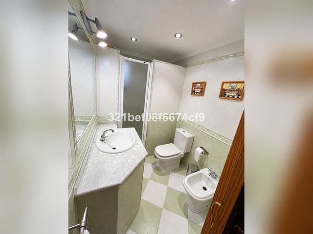 2 makuuhuone Omakotitalo myytävänä paikassa Puerto de Estepona, Estepona - 389 000 € (Ref: 10140925)