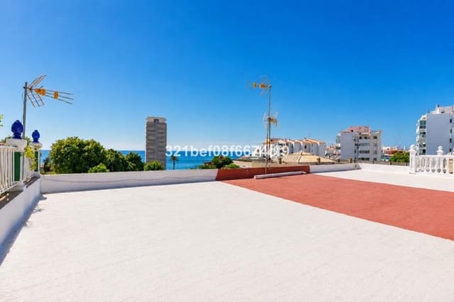 2 makuuhuone Omakotitalo myytävänä paikassa Puerto de Estepona, Estepona - 389 000 € (Ref: 10140925)