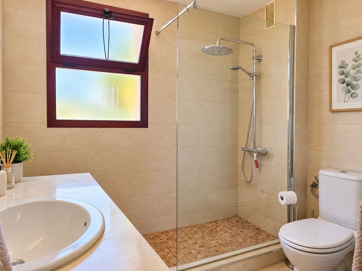3 soveværelse Lejlighed til salg i Calahonda med swimmingpool garage - € 499.000 (Ref: 10140938)
