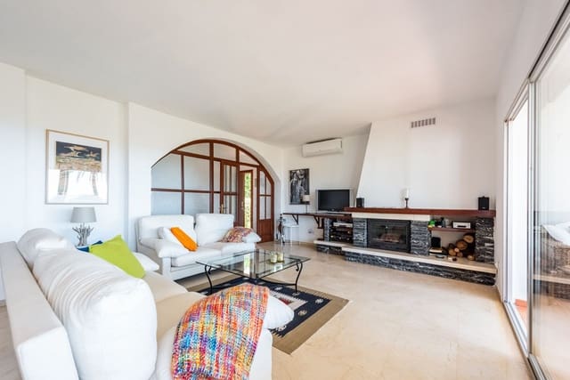 2 chambre Maison de Ville à vendre à El Paraíso, Benahavís avec piscine - 490 000 € (Ref: 10140945)