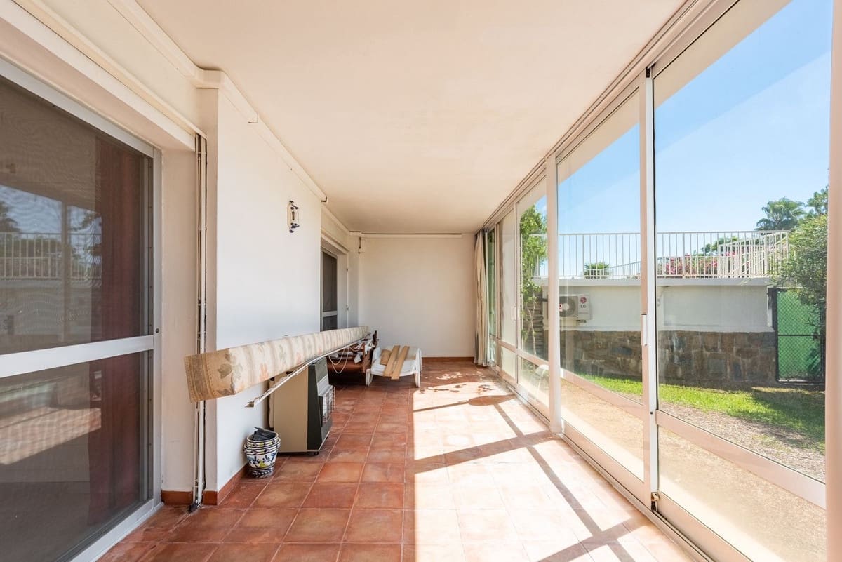 2 chambre Maison de Ville à vendre à Benahavis avec piscine - 490 000 € (Ref: 10140945)