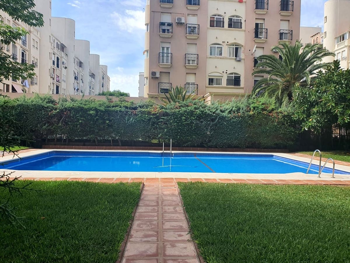 4 bedroom Apartment for sale in Torremolinos with pool garage - € 420,000 (Ref: 10140964)