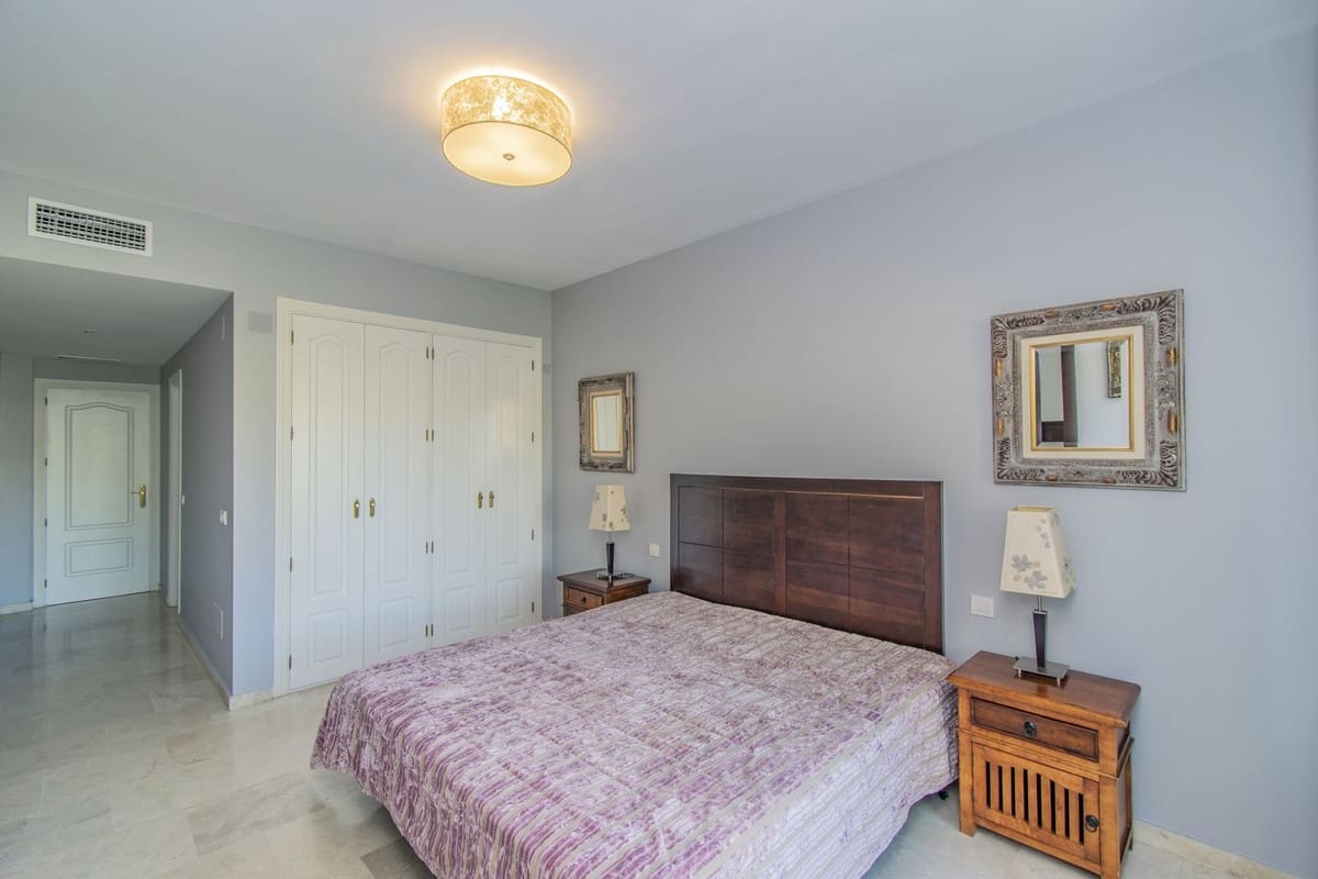2 Zimmer Apartment zu verkaufen in Atalaya-Isdabe mit Pool Garage - 399.000 € (Ref: 10140966)