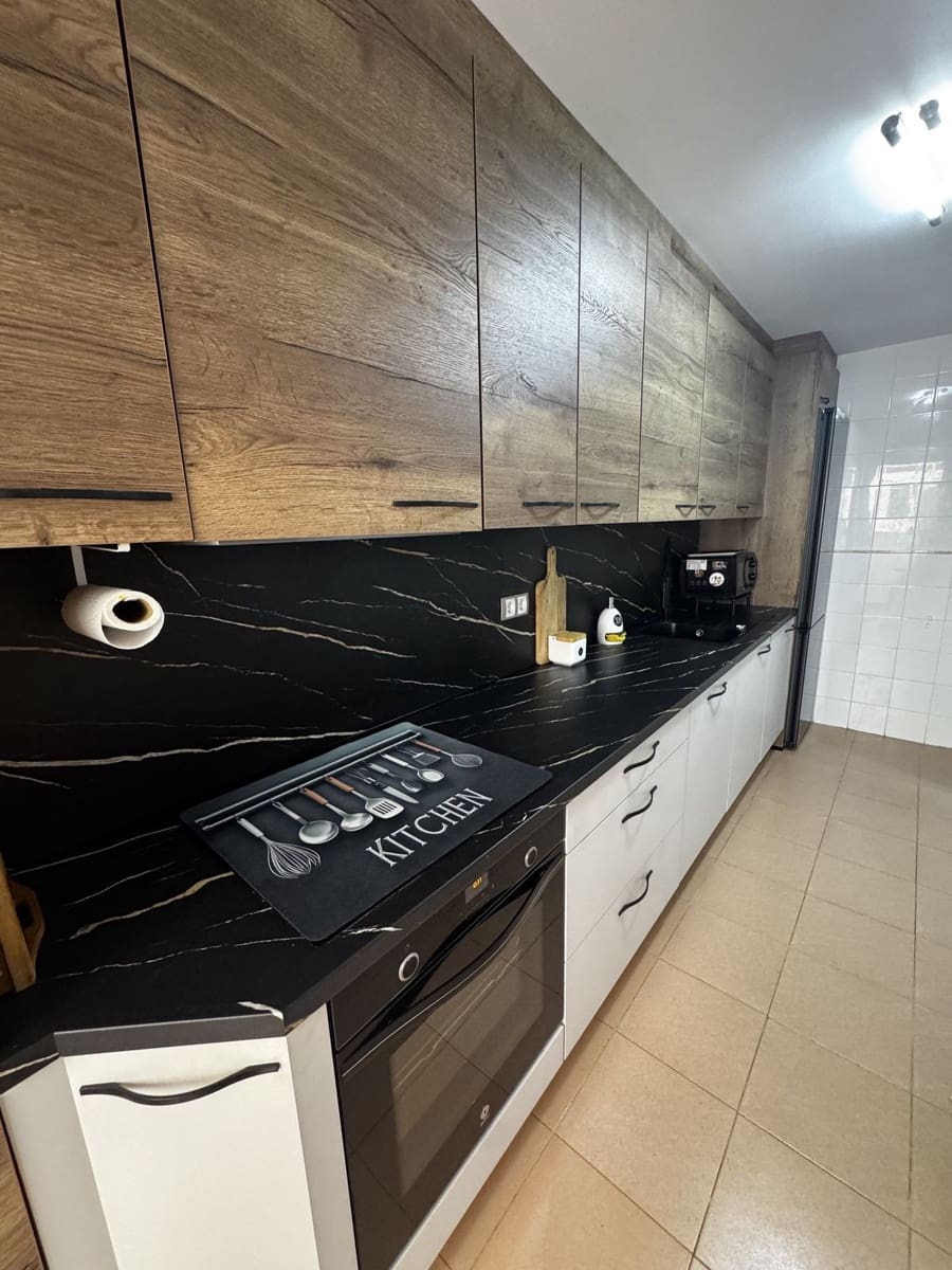 2 soverom Leilighet til salgs i Manilva med svømmebasseng garasje - € 430 000 (Ref: 10140989)