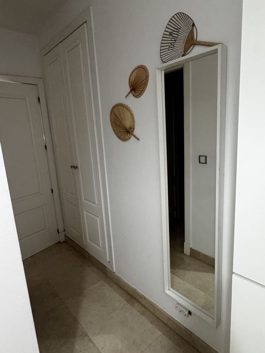 2 soverom Leilighet til salgs i Manilva med svømmebasseng garasje - € 430 000 (Ref: 10140989)