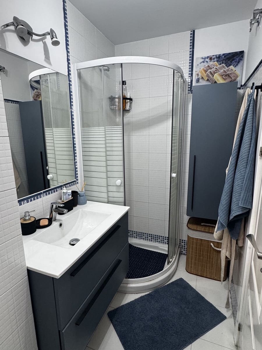 2 soverom Leilighet til salgs i Manilva med svømmebasseng garasje - € 430 000 (Ref: 10140989)