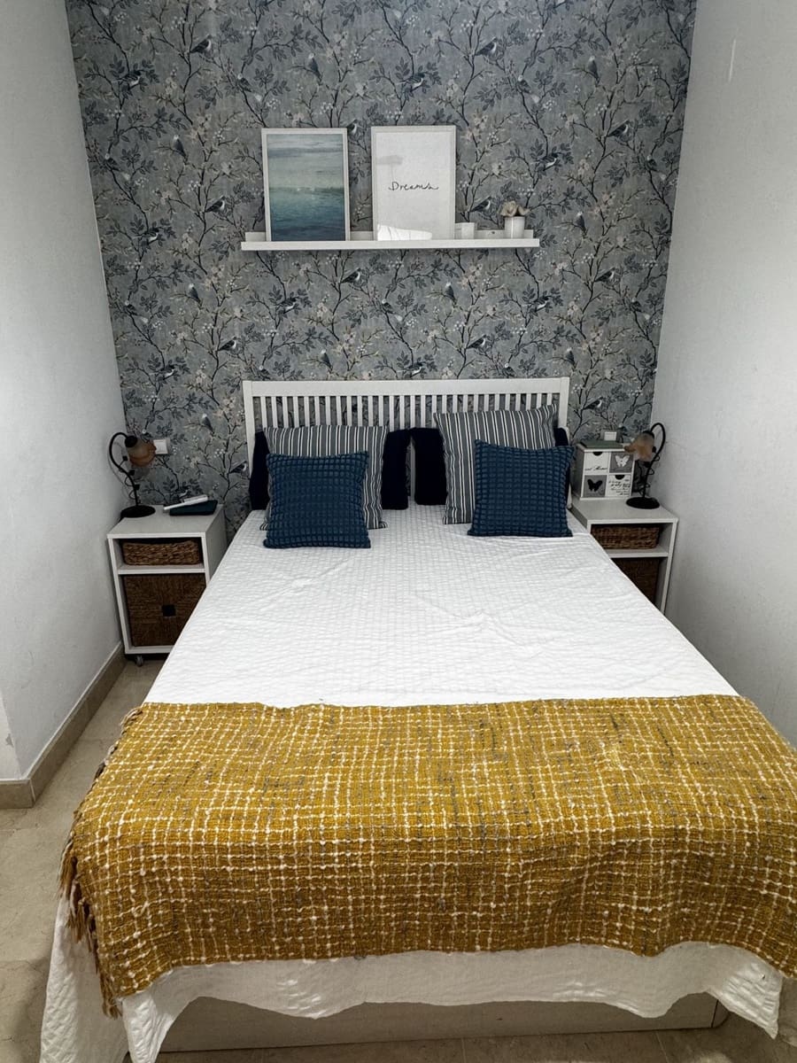 2 soverom Leilighet til salgs i Manilva med svømmebasseng garasje - € 430 000 (Ref: 10140989)