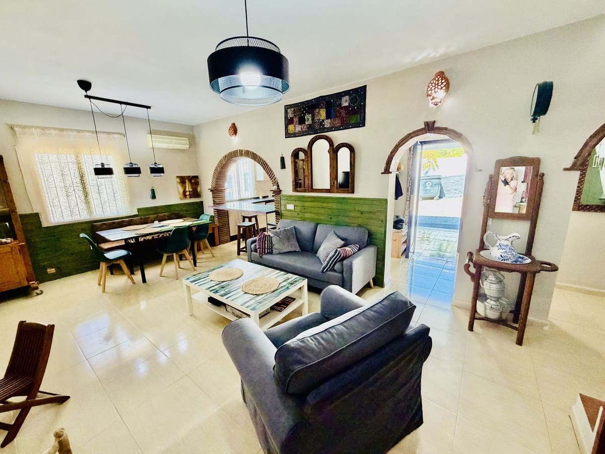 3 soveværelse Villa til salg i Benamargosa - € 275.000 (Ref: 10141005)