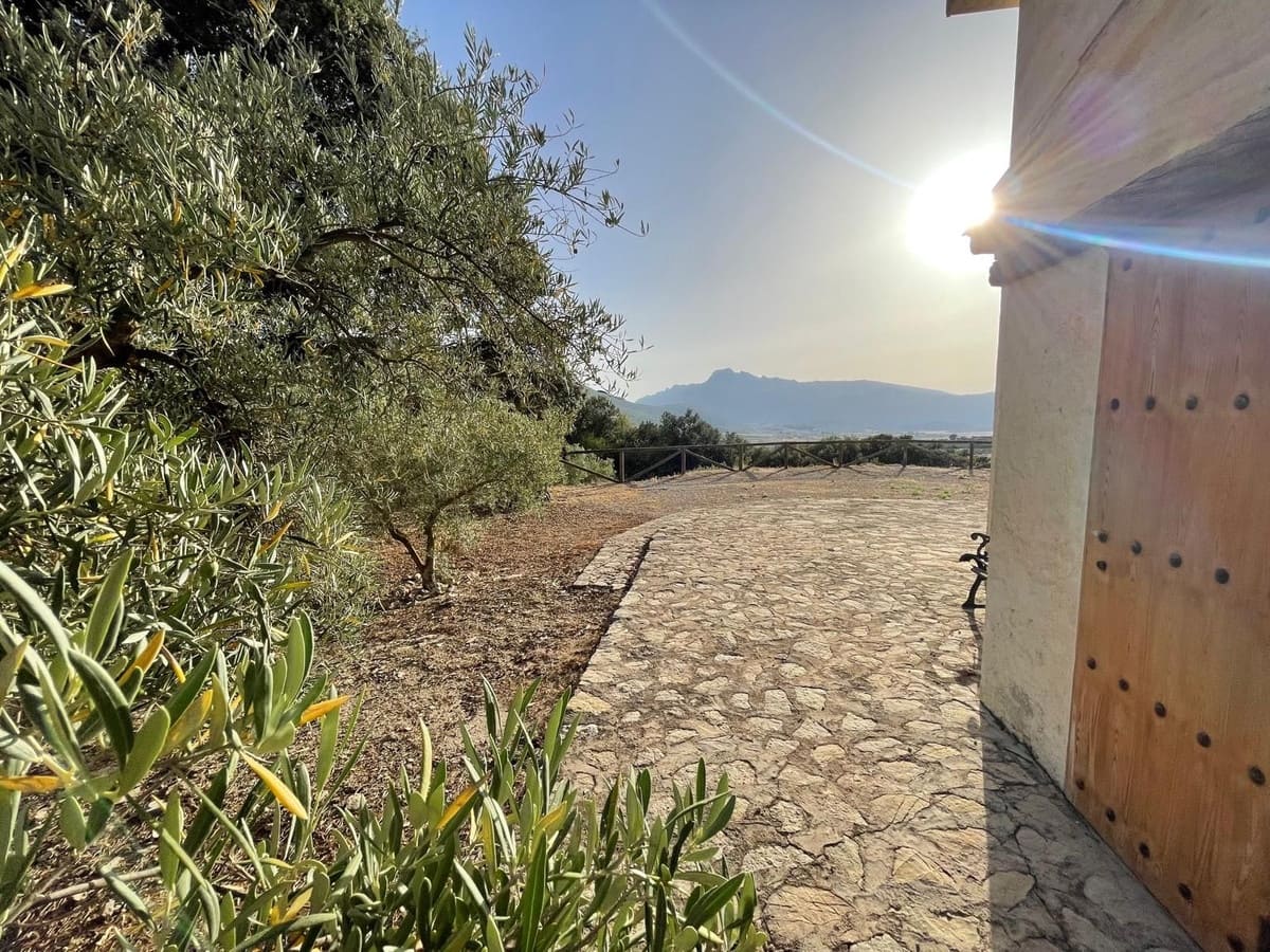 3 camera da letto Finca/Casa di Campagna in vendita in Alfarnate con garage - 380.000 € (Rif: 10141018)
