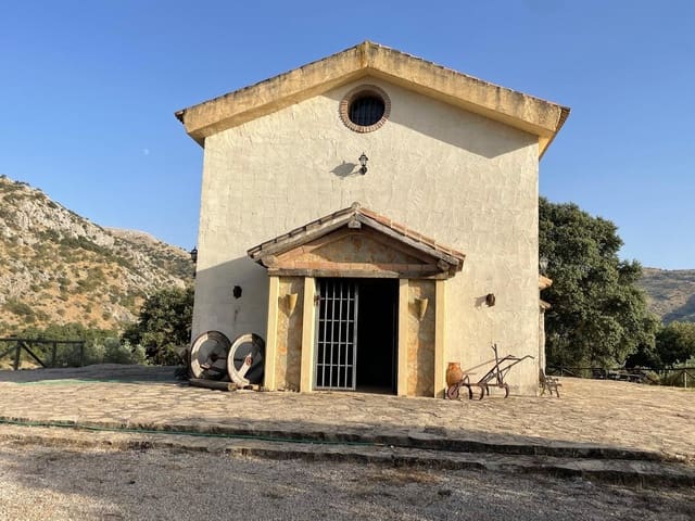 3 camera da letto Finca/Casa di Campagna in vendita in Alfarnate con garage - 380.000 € (Rif: 10141018)