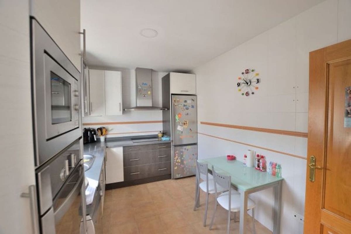 3 sypialnia Dom na sprzedaż w Ronda z basenem garażem - 190 000 € (Ref: 10141022)