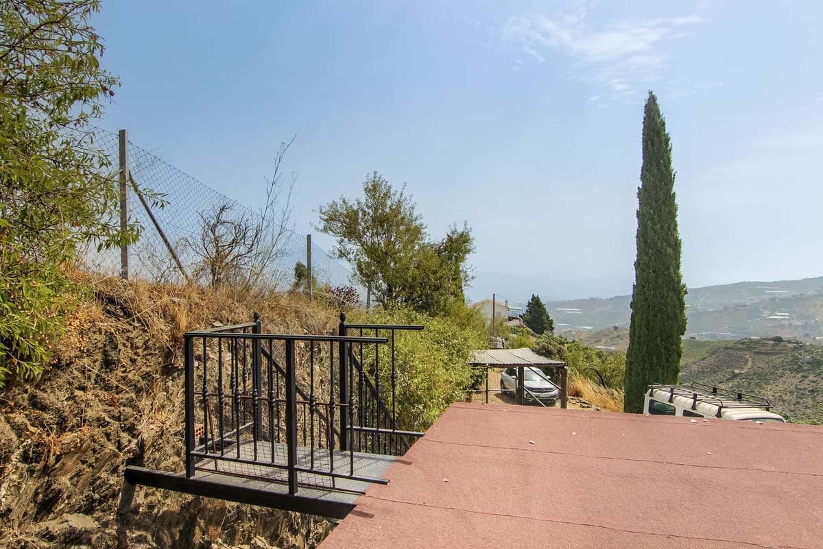 2 camera da letto Finca/Casa di Campagna in vendita in Iznate con piscina garage - 169.000 € (Rif: 10141027)