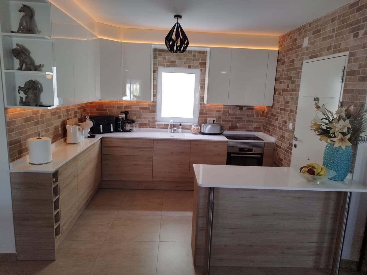 5 quarto Moradia para venda em Torrevieja com piscina garagem - 740 000 € (Ref: 10141278)