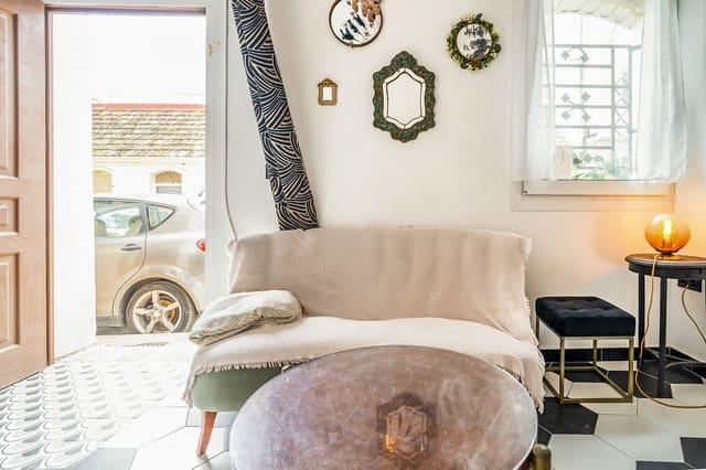 2 sypialnia Dom na sprzedaż w Gamarra, Miasto Málaga - 244 000 € (Ref: 10142156)