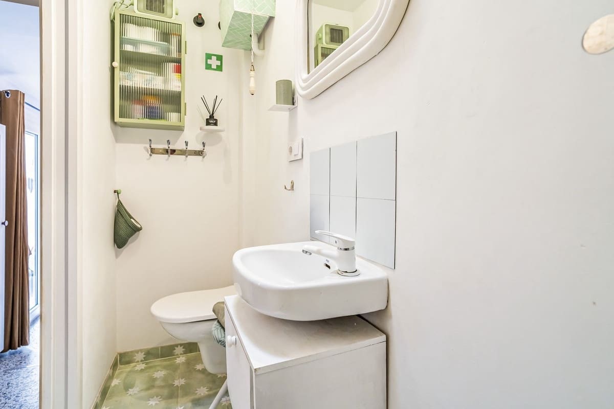 2 bedroom Townhouse for sale in Malaga city - € 244,000 (Ref: 10142156)