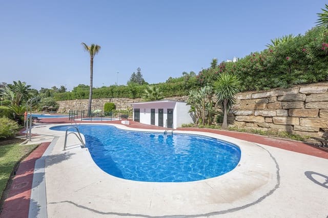 2 soverom Leilighet til salgs i Guadalmina Alta, Marbella med svømmebasseng garasje - € 460 000 (Ref: 10142169)