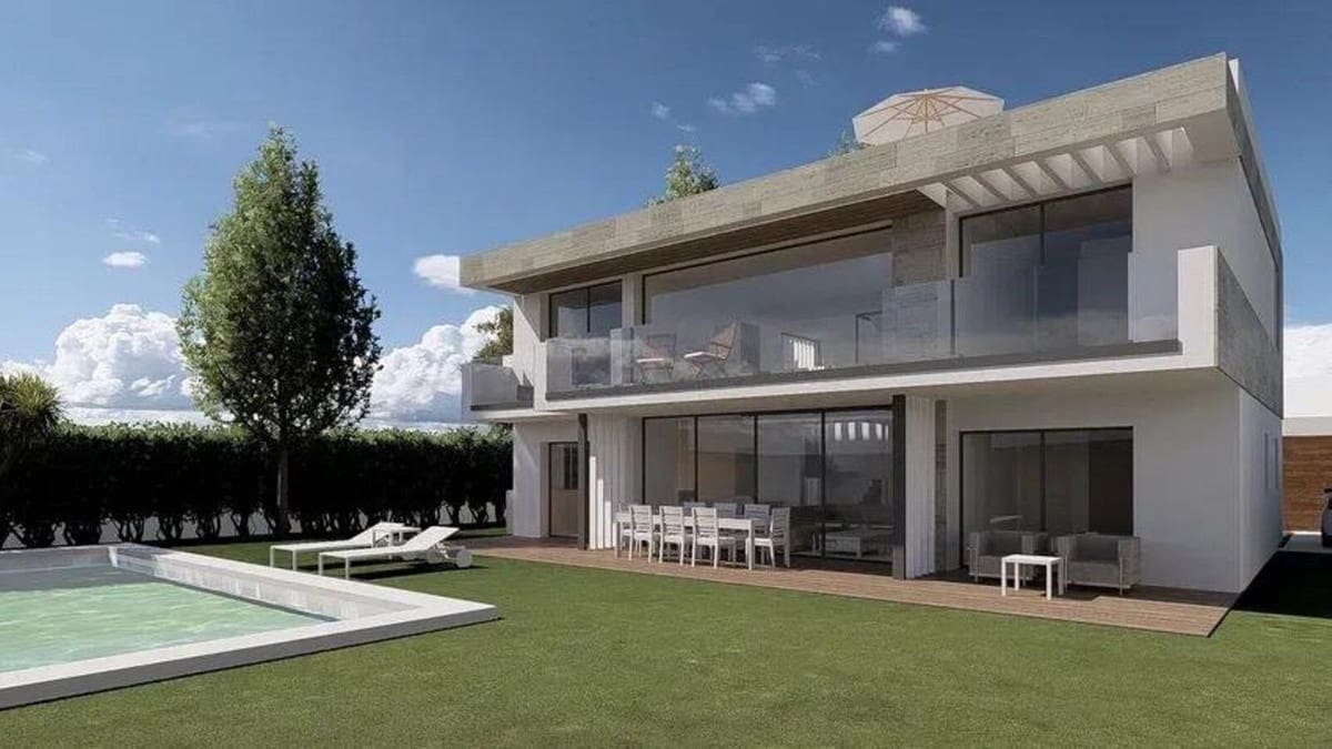 3 soverom Villa til salgs i Estepona med garasje - € 1 050 000 (Ref: 10142174)