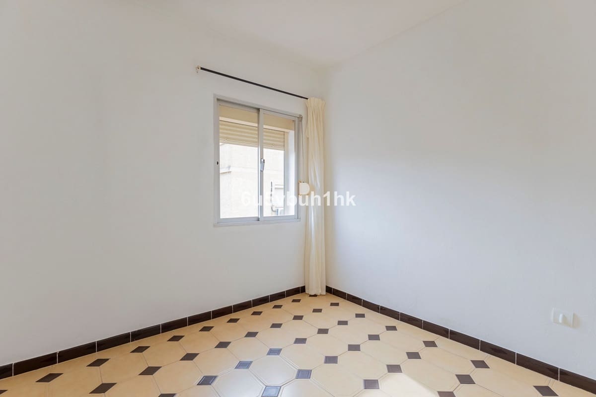 3 soveværelse Lejlighed til salg i Fuengirola med garage - € 198.000 (Ref: 10142200)