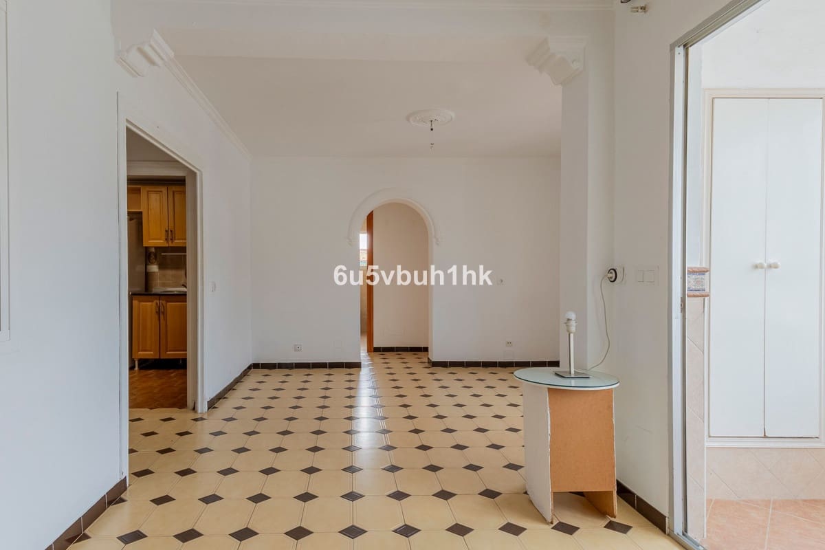 3 soveværelse Lejlighed til salg i Fuengirola med garage - € 198.000 (Ref: 10142200)