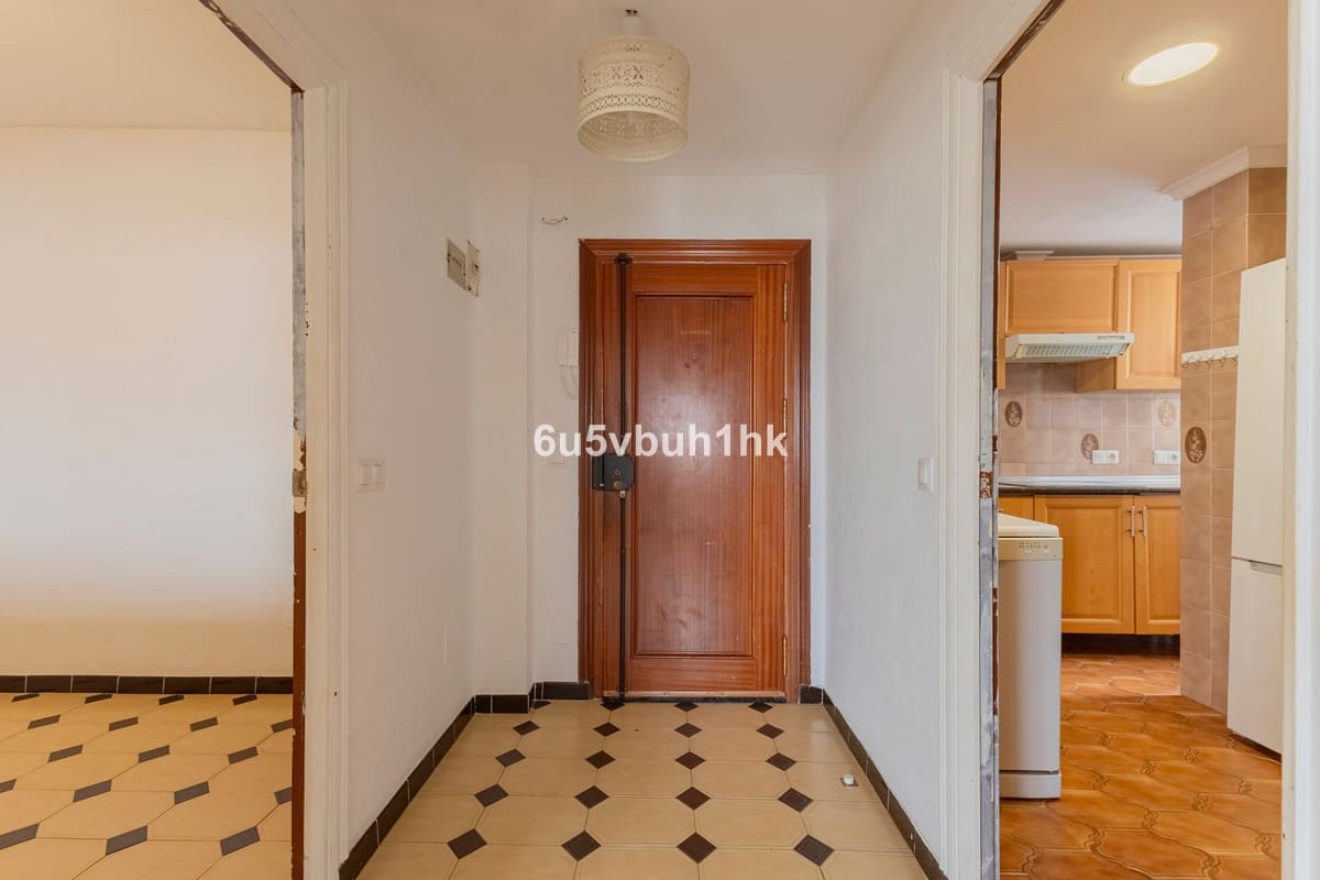 3 soveværelse Lejlighed til salg i Fuengirola med garage - € 198.000 (Ref: 10142200)