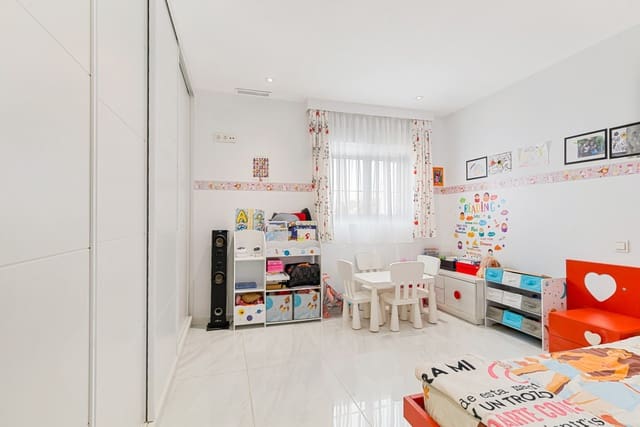 4 chambre Appartement à vendre à Rodeo Alto - Guadaiza - La Campana, Marbella - 1 200 000 € (Ref: 10142203)