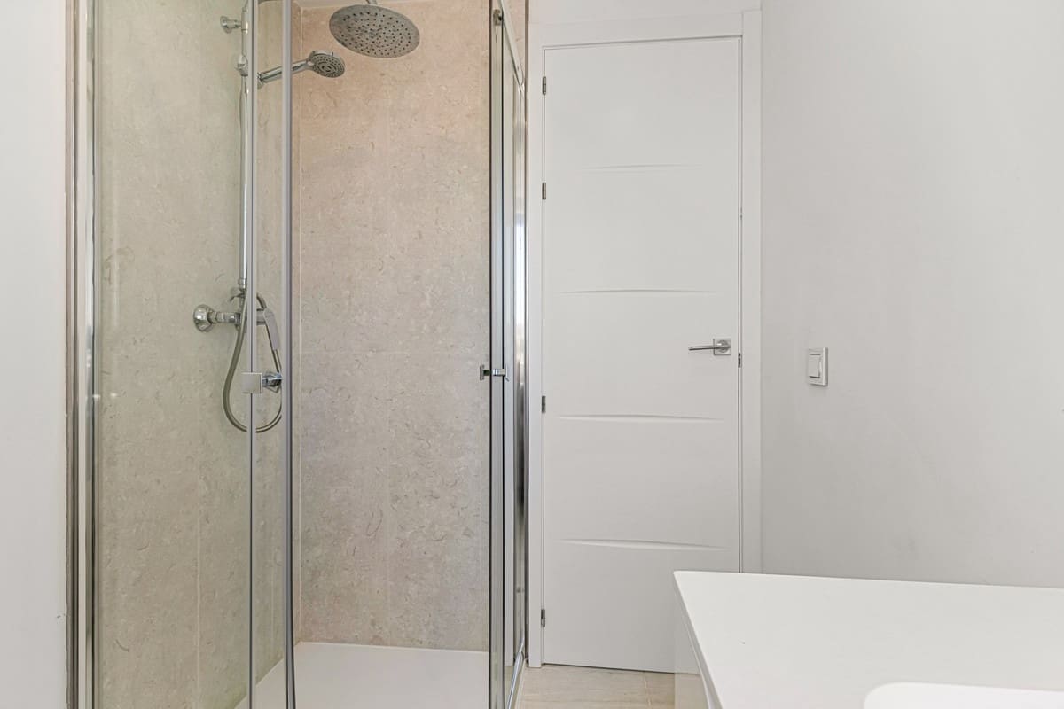 4 chambre Appartement à vendre à Marbella avec piscine garage - 1 200 000 € (Ref: 10142203)
