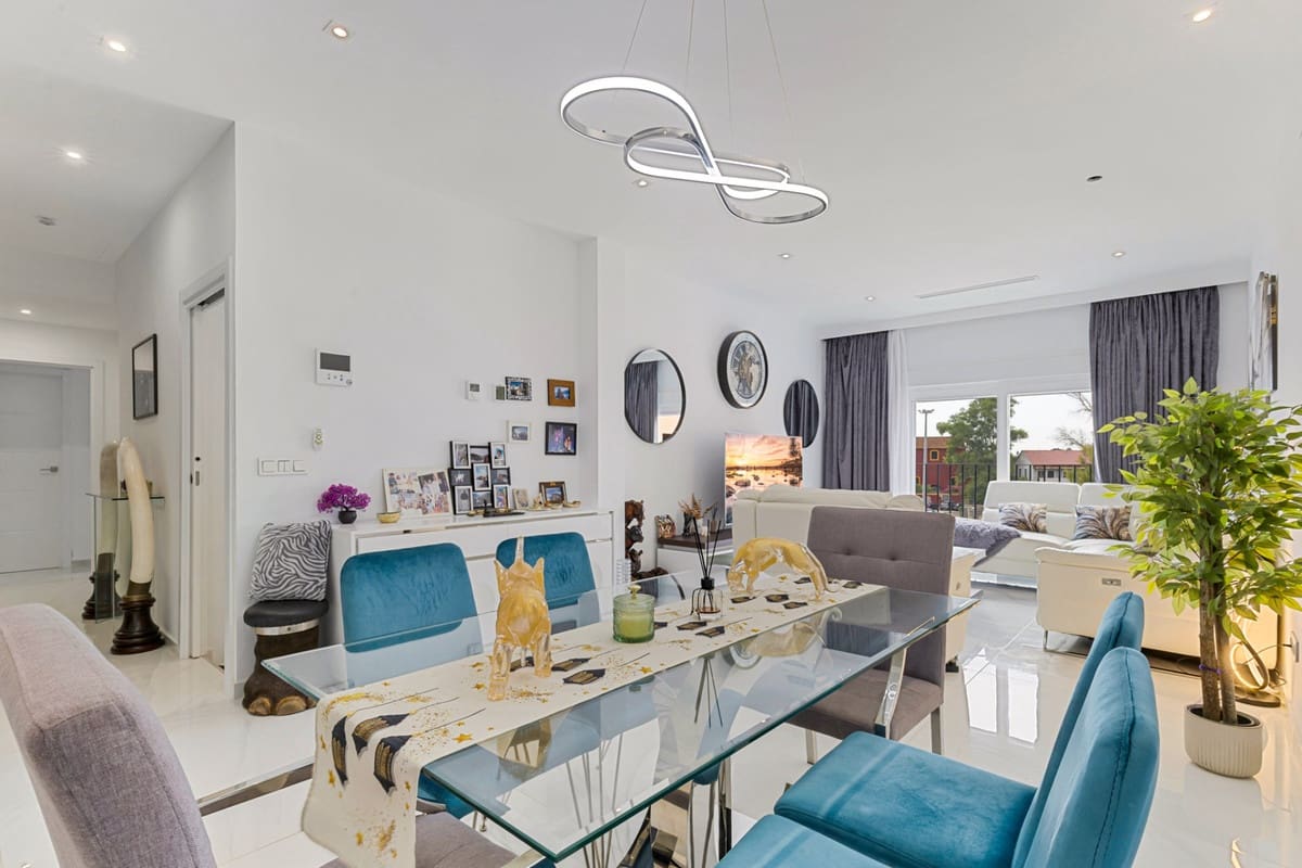 4 chambre Appartement à vendre à Marbella avec piscine garage - 1 200 000 € (Ref: 10142203)