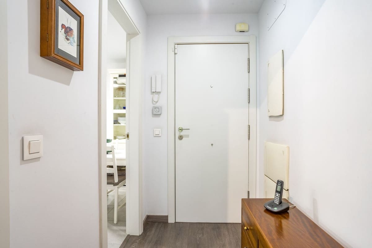 3 bedroom Apartment for sale in Estepona with pool garage - € 430,000 (Ref: 10142204)