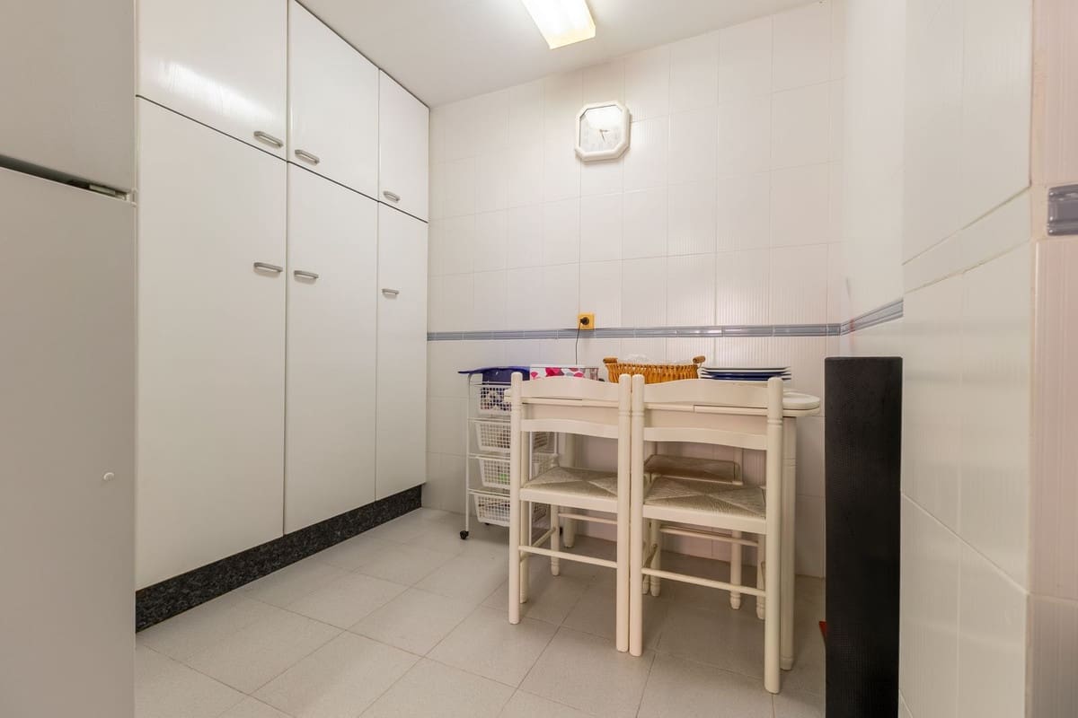 3 soveværelse Lejlighed til salg i Fuengirola med swimmingpool garage - € 498.500 (Ref: 10142210)